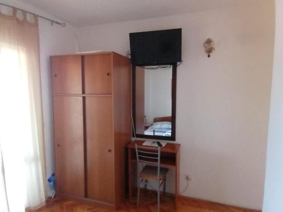 Apartments Piko2 Йелса Екстериор снимка