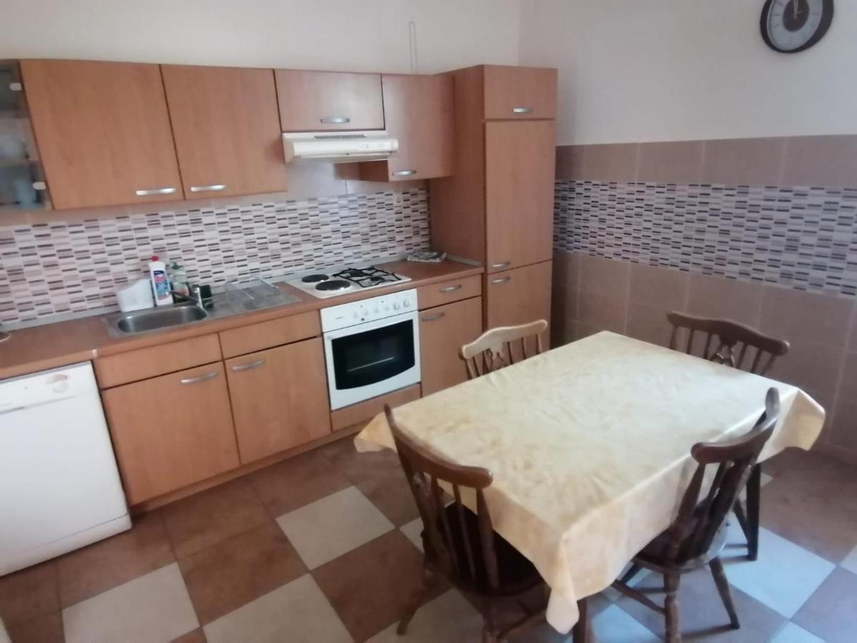 Apartments Piko2 Йелса Екстериор снимка