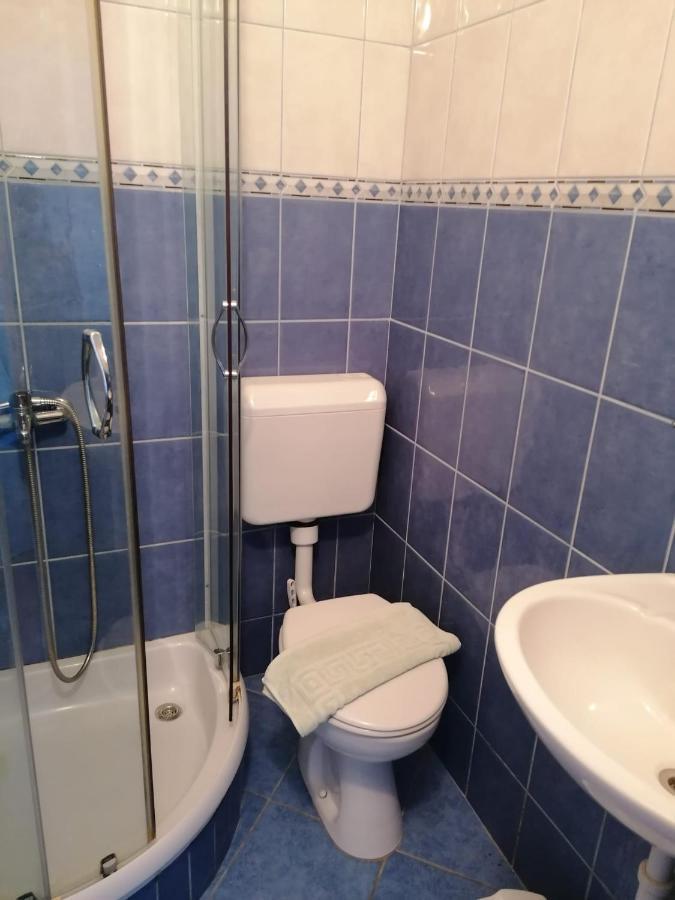 Apartments Piko2 Йелса Екстериор снимка